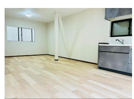 リビング／ＬＤＫ　広々１６帖　フロアタイル張替え新調