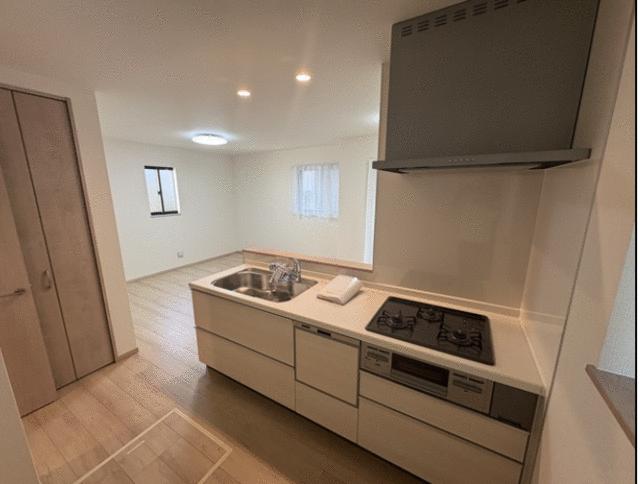 キッチン／システムキッチン　食洗器あり