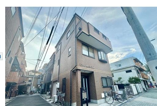 現地（外観）／北西角地　陽当たり　通風　良好です