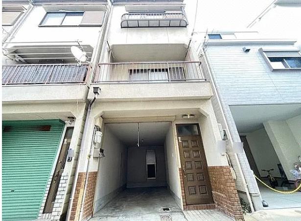 現地（外観）／西向き　陽当たり　通風　良好です