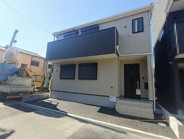 現地（外観）／東向き　陽当たり　通風　良好です