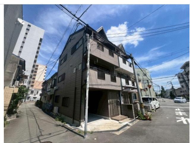 現地（外観）／北西角地　重量鉄骨造　陽当たり　通風　良好です