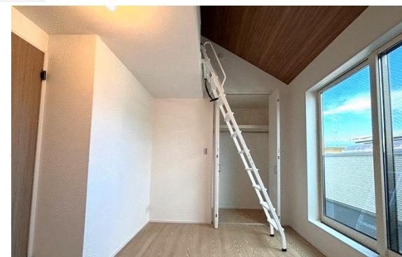 detached 大阪府寝屋川市田井西町