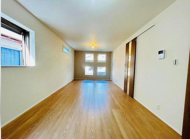 detached 大阪府寝屋川市田井西町