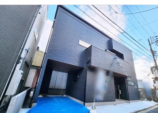 現地（外観）／建物間口　広々　約１２．６ｍあり