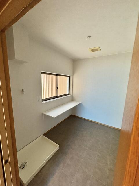 detached 大阪府寝屋川市成田町