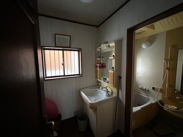 detached 兵庫県淡路市岩屋 地図を見る