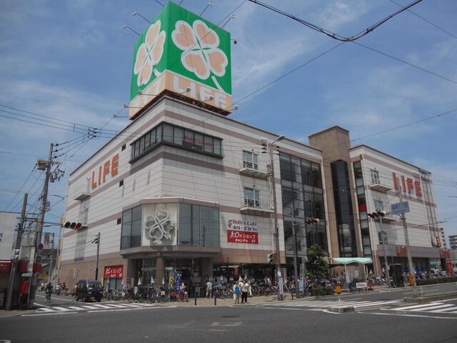 ライフ巽店 (525m)