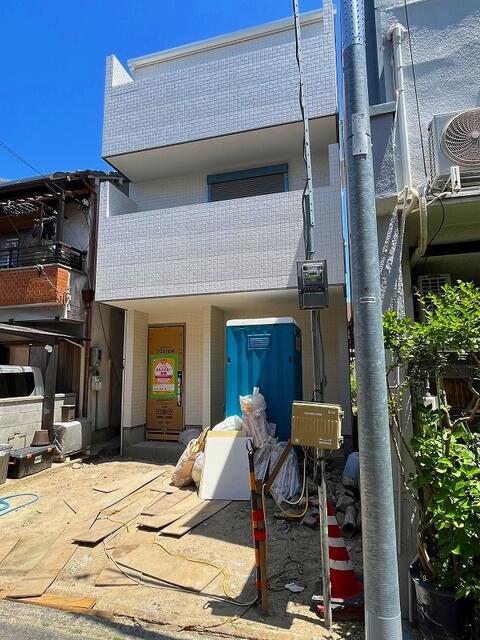 現地（外観）／土地有効約２１．９６坪付きです。間もなく完成します。／撮影日2026-05-10
