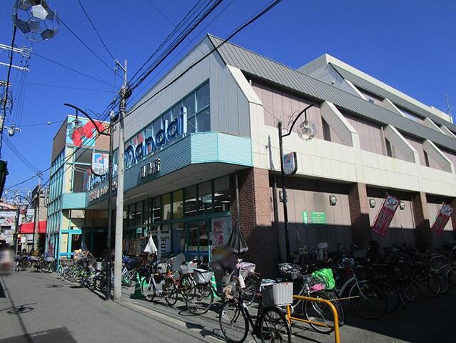 万代田島店 (505m)