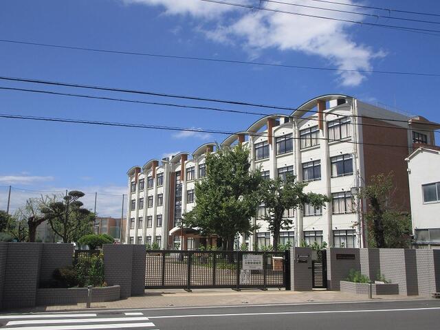 大阪市立義務教育学校生野未来学園（小中一貫校） (400m)