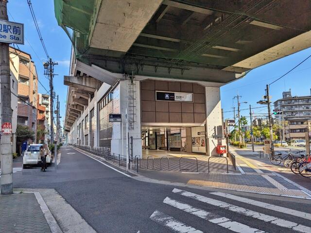 大阪メトロ谷町線　田辺駅まで約８２５ｍ（徒歩１１分）です。