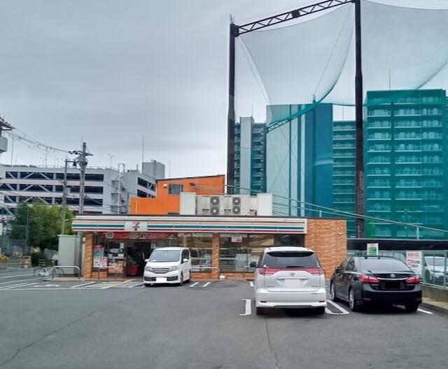 セブンイレブン大阪今福東１丁目店 (160m)