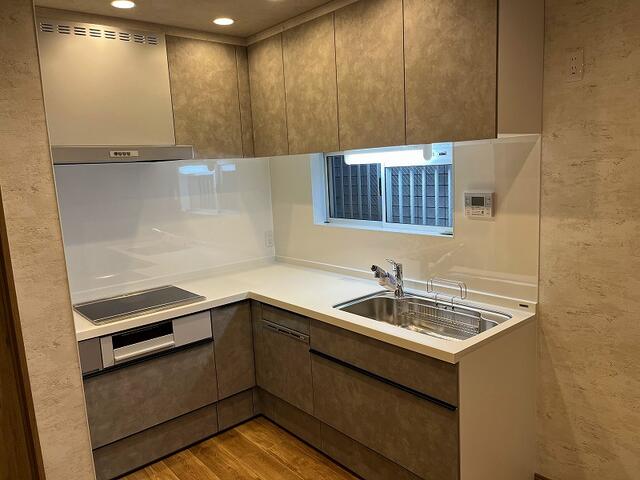 キッチン／食器洗浄乾燥機付きのシステムキッチン新調しました。キッチンパ