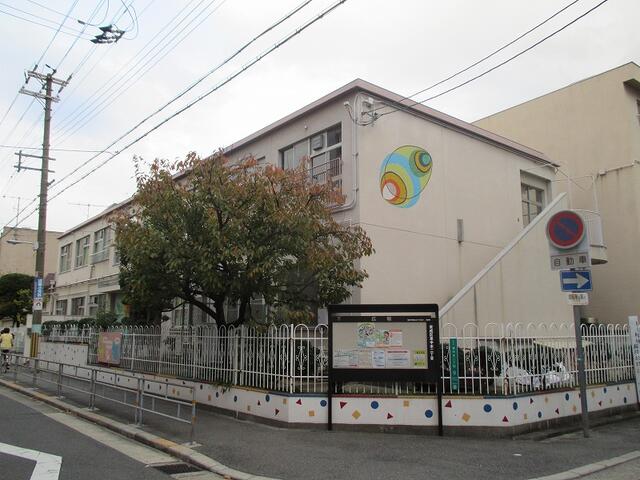 大阪市立東中本幼稚園 (385m)