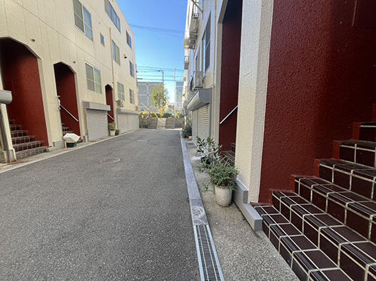 現地（駐車場）