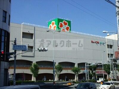 ライフ国分店 (187m)