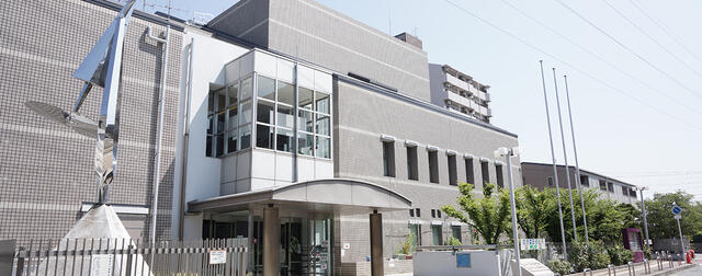 豊中市立ローズ文化ホール (444m)