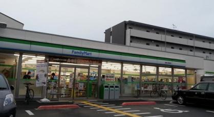 ファミリーマート箕面小野原東店 (41m)