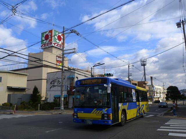 イズミヤ古市店 (1,146m)