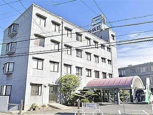 医療法人大泉会大仙病院 (753m)