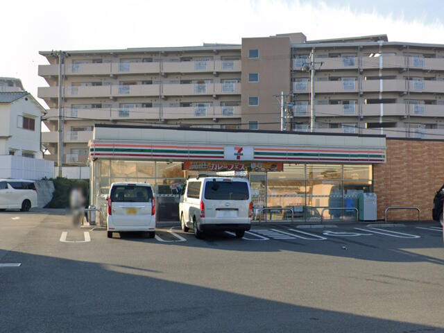 セブンイレブン堺小阪西店 (167m)