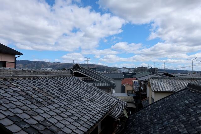 リビング以外の居室／３階和室からは生駒山を見晴らせます♪