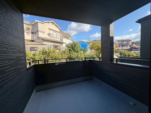 バルコニー／撮影日2025-12-12