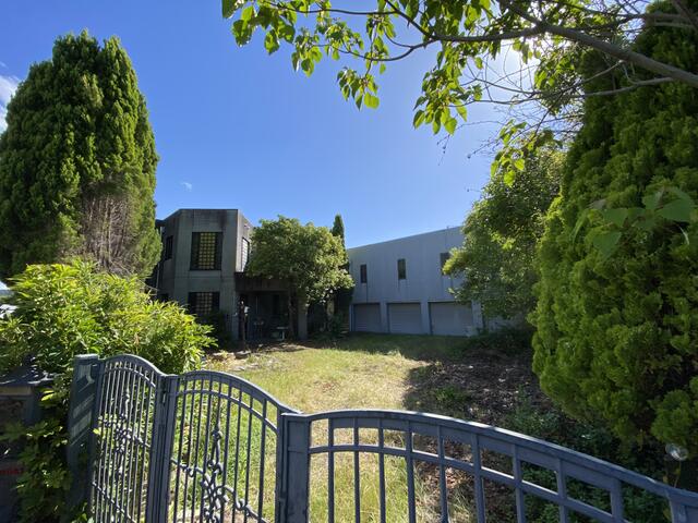 detached 大阪府泉南市信達市場