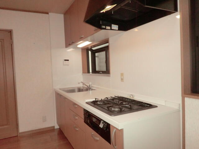 detached 大阪府吹田市高浜町 地図を見る