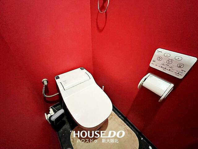 トイレ／■トイレは各階にございます！　■１階のトイレは事務所利用した