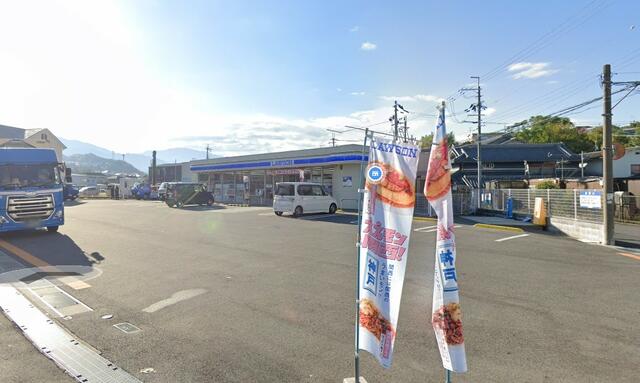 ローソン河南町一須賀店 (663m)