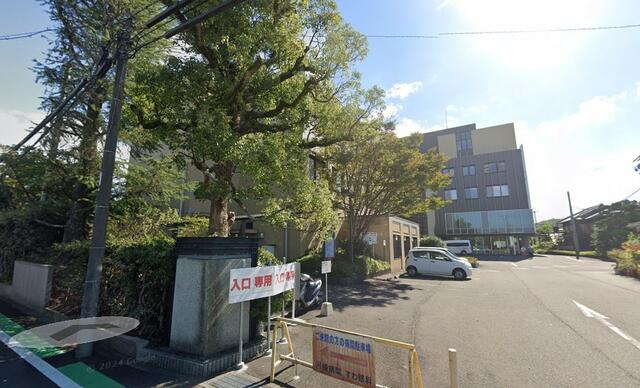 社会医療法人慈薫会河崎病院 (821m)