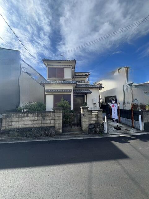 detached 大阪府泉南市信達市場 地図を見る