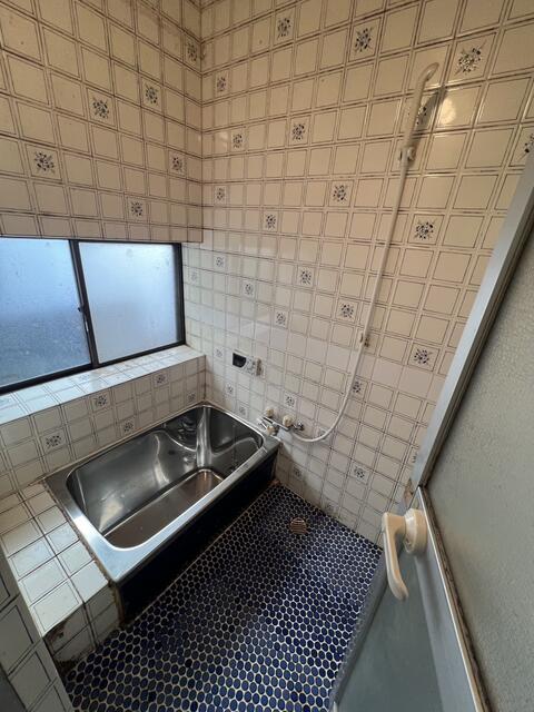 detached 大阪府泉南市信達市場 地図を見る