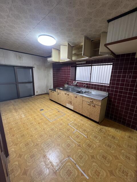 detached 大阪府泉南市信達市場 地図を見る