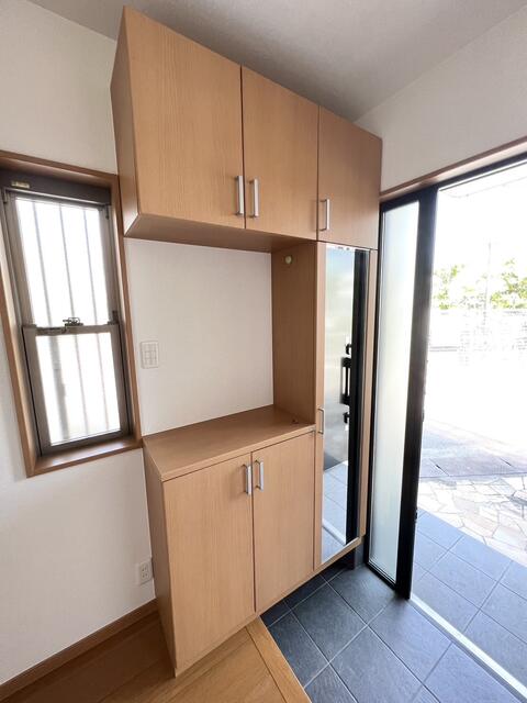 玄関／シューズＢＯＸはコの字の大容量