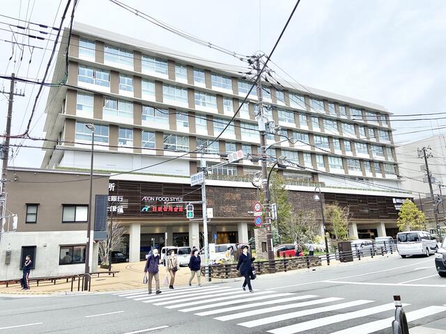 神戸電鉄線「鈴蘭台」駅 (650m)
