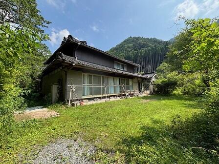 detached 兵庫県宍粟市山崎町塩田