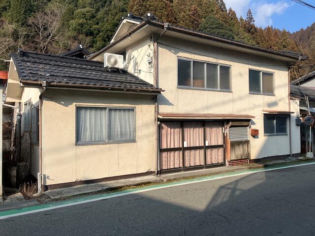 detached 兵庫県宍粟市千種町千草