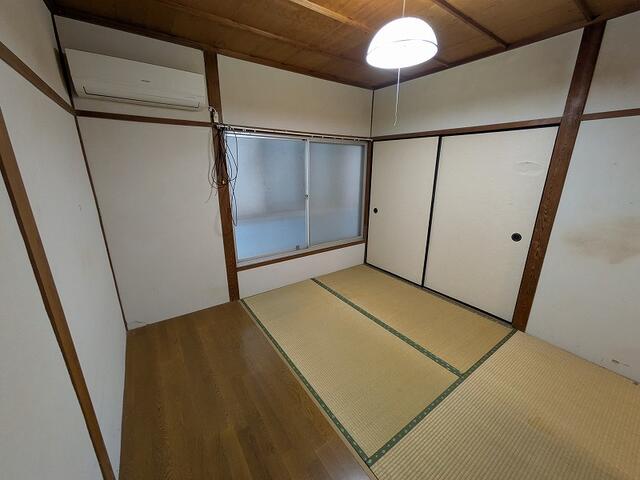detached 兵庫県洲本市炬口２丁目 地図を見る