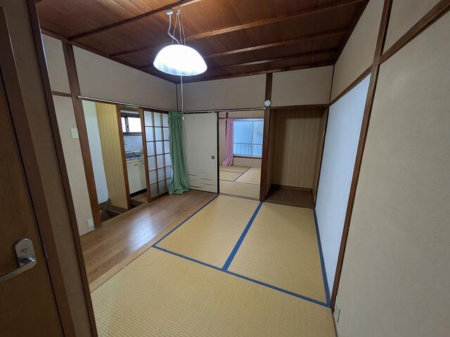 detached 兵庫県洲本市炬口２丁目 地図を見る