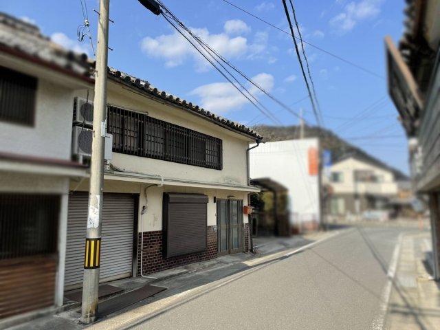 detached 兵庫県たつの市龍野町本町 地図を見る