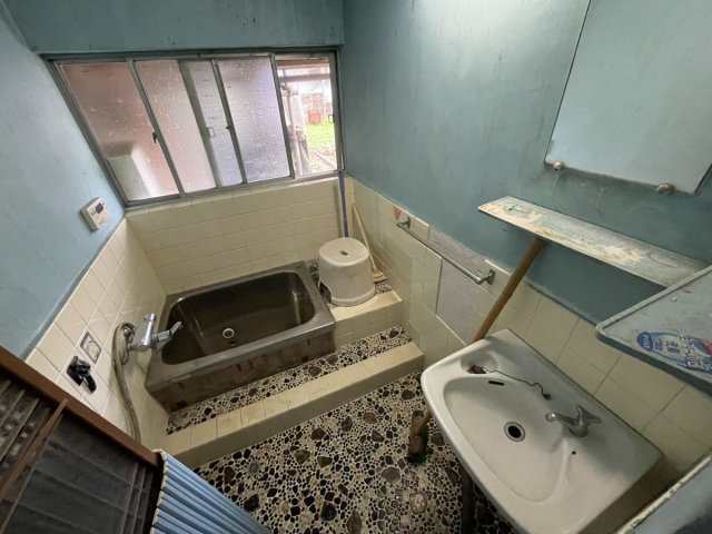 detached 兵庫県相生市川原町 地図を見る