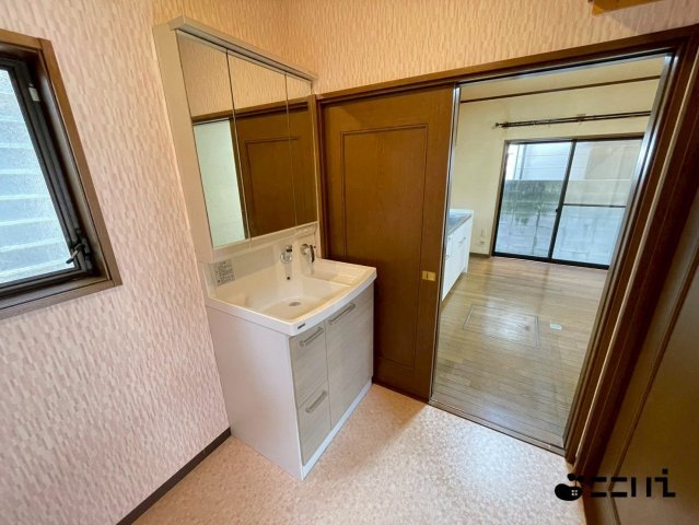 detached 兵庫県揖保郡太子町立岡 地図を見る