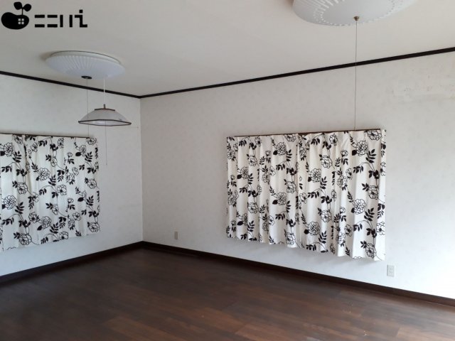 townhouse 兵庫県たつの市新宮町新宮 地図を見る