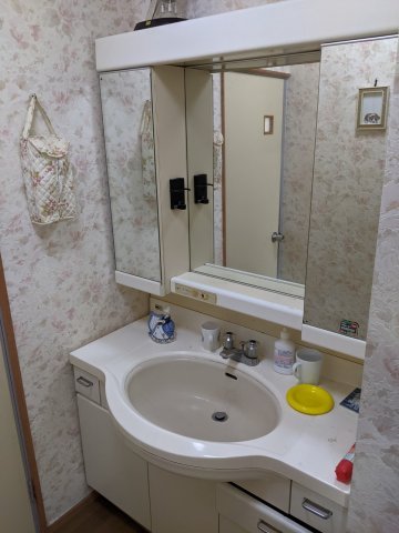 detached 兵庫県揖保郡太子町東南 地図を見る
