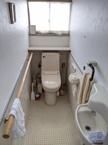 detached 兵庫県揖保郡太子町東南 地図を見る
