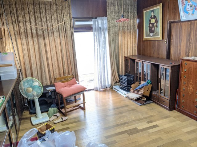 detached 兵庫県揖保郡太子町東南 地図を見る