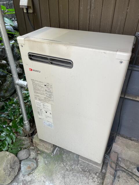 その他設備／石油式給湯です。